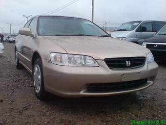 2000 Honda Accord Images