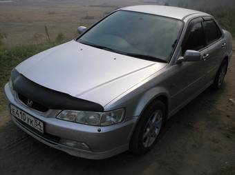 2000 Honda Accord Photos