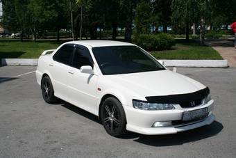 2000 Honda Accord Pictures