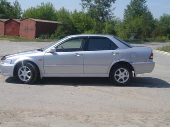 2000 Honda Accord Photos