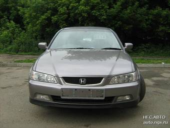 2000 Honda Accord Photos