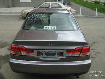 2000 Honda Accord Photos