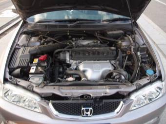2000 Honda Accord Photos