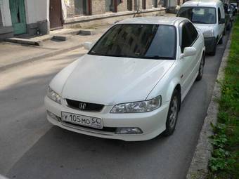2000 Honda Accord Photos
