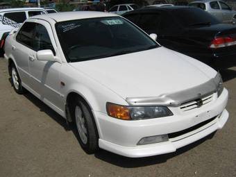 2000 Honda Accord Pictures