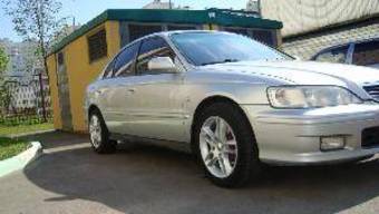 2000 Honda Accord Photos