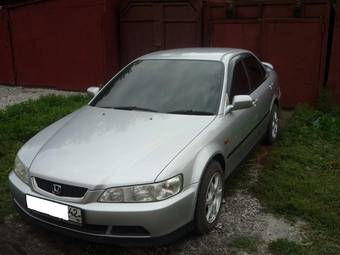 2000 Honda Accord Pictures