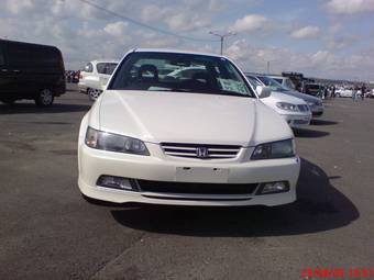 2000 Honda Accord Photos