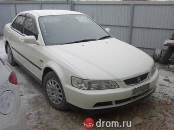 2001 Honda Accord Photos