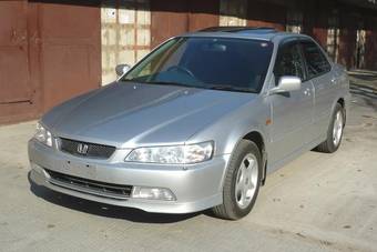 2001 Honda Accord Photos