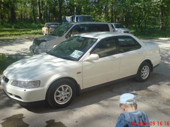 2001 Honda Accord Images