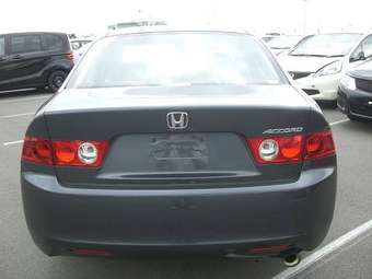 2002 Honda Accord Photos