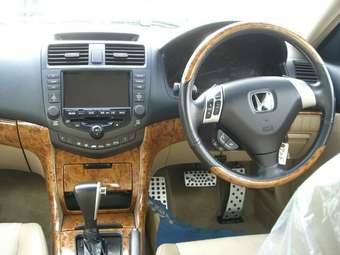 2002 Honda Accord Pictures