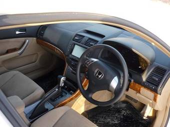 2002 Honda Accord Pictures