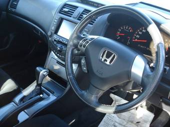 2002 Honda Accord Photos