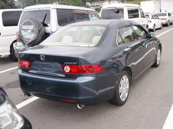 2002 Honda Accord Photos