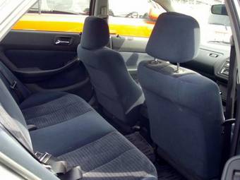 2002 Honda Accord Photos