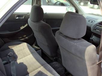 2002 Honda Accord Pictures