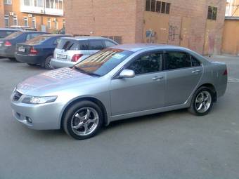 2002 Honda Accord Photos