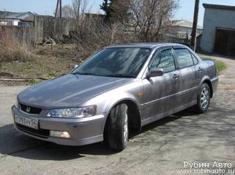 2002 Honda Accord Pictures