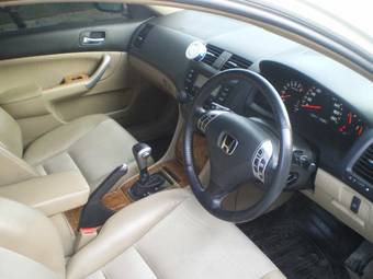 2002 Honda Accord Images