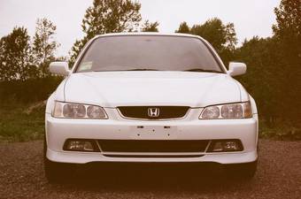 2002 Honda Accord Photos