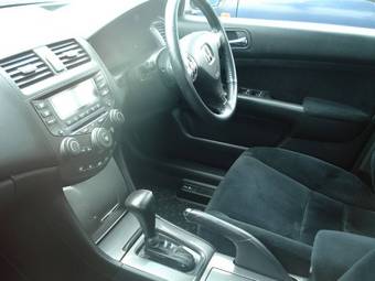 2002 Honda Accord Photos
