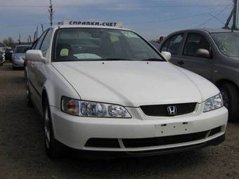 2002 Honda Accord Photos