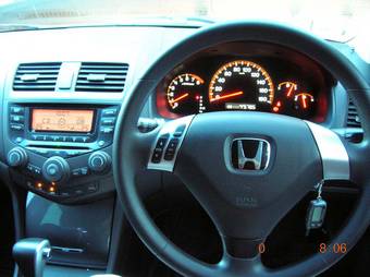 2002 Honda Accord Photos
