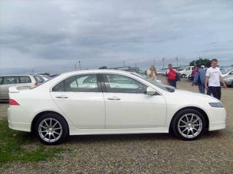 2002 Honda Accord Photos