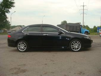 2002 Honda Accord Photos