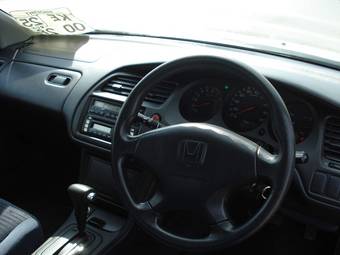 2002 Honda Accord Photos