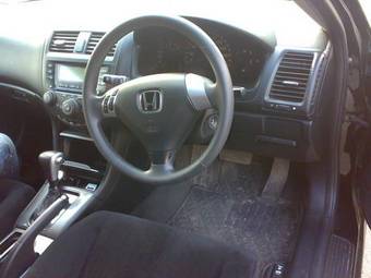 2002 Honda Accord Photos