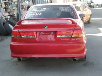 2002 Honda Accord Photos