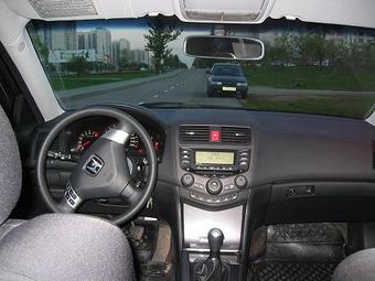 2003 Honda Accord Images