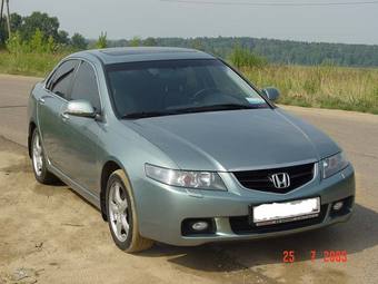 2003 Honda Accord Photos