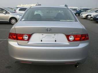 2003 Honda Accord Pictures