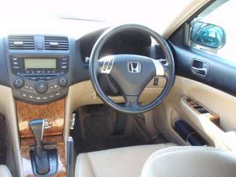 2003 Honda Accord Pics