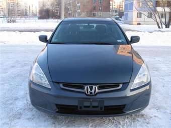 2003 Honda Accord Photos