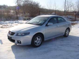 2003 Honda Accord Images