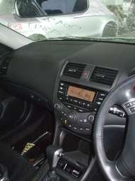 2003 Honda Accord Images