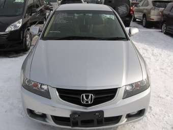 2003 Honda Accord Photos