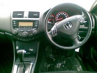 2003 Honda Accord Pictures