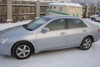 2003 Honda Accord Pictures