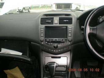 2003 Honda Accord Photos