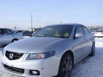 2003 Honda Accord Photos