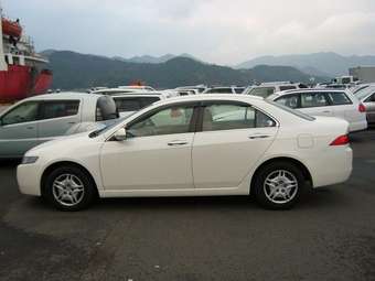 2003 Honda Accord Pictures