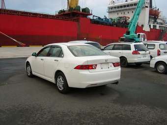 2003 Honda Accord Pictures