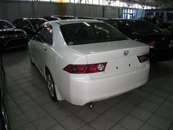 2003 Honda Accord Photos
