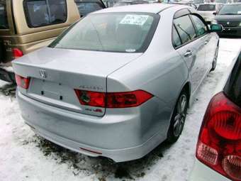 2003 Honda Accord Photos